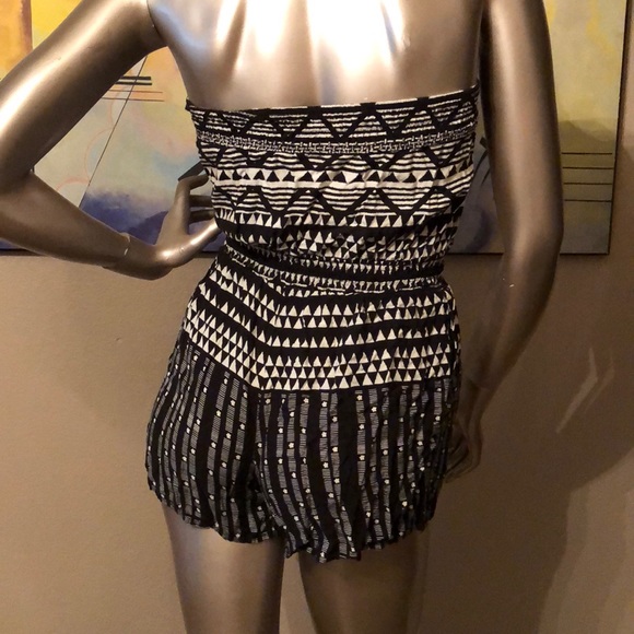 Small romper - Picture 2 of 3